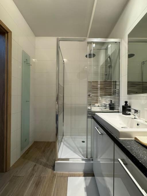 Danka 6Th Floor Chic Apartment Krakow Exterior photo
